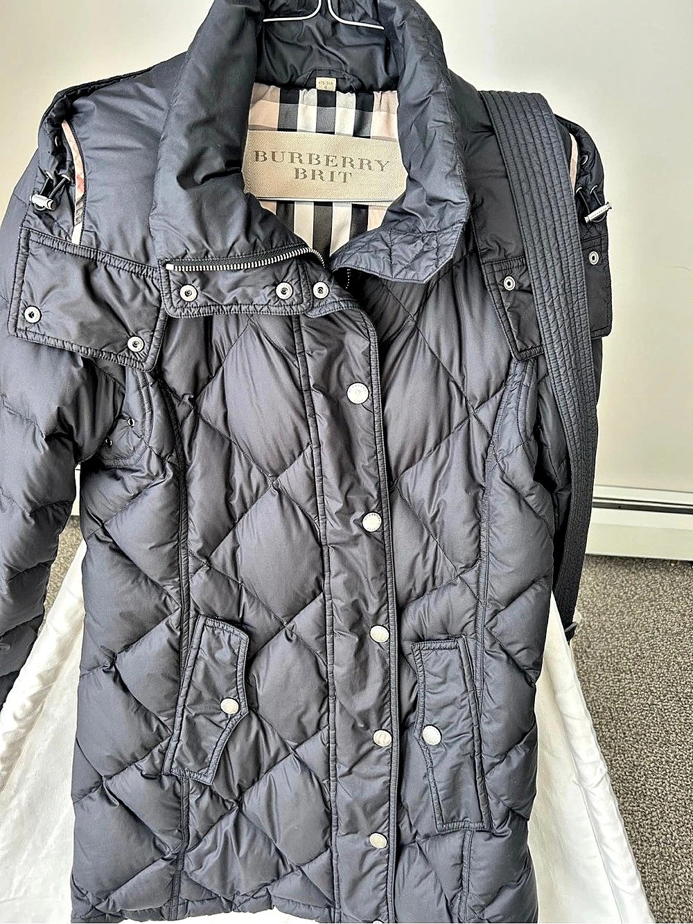 Burberry Brit Plaid Lined Puffer Jacket Gray Like New